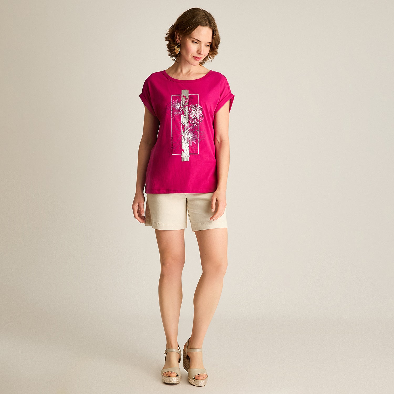 Polera Magenta Manga Corta Elasticidad Media Sin Forro Calce Normal