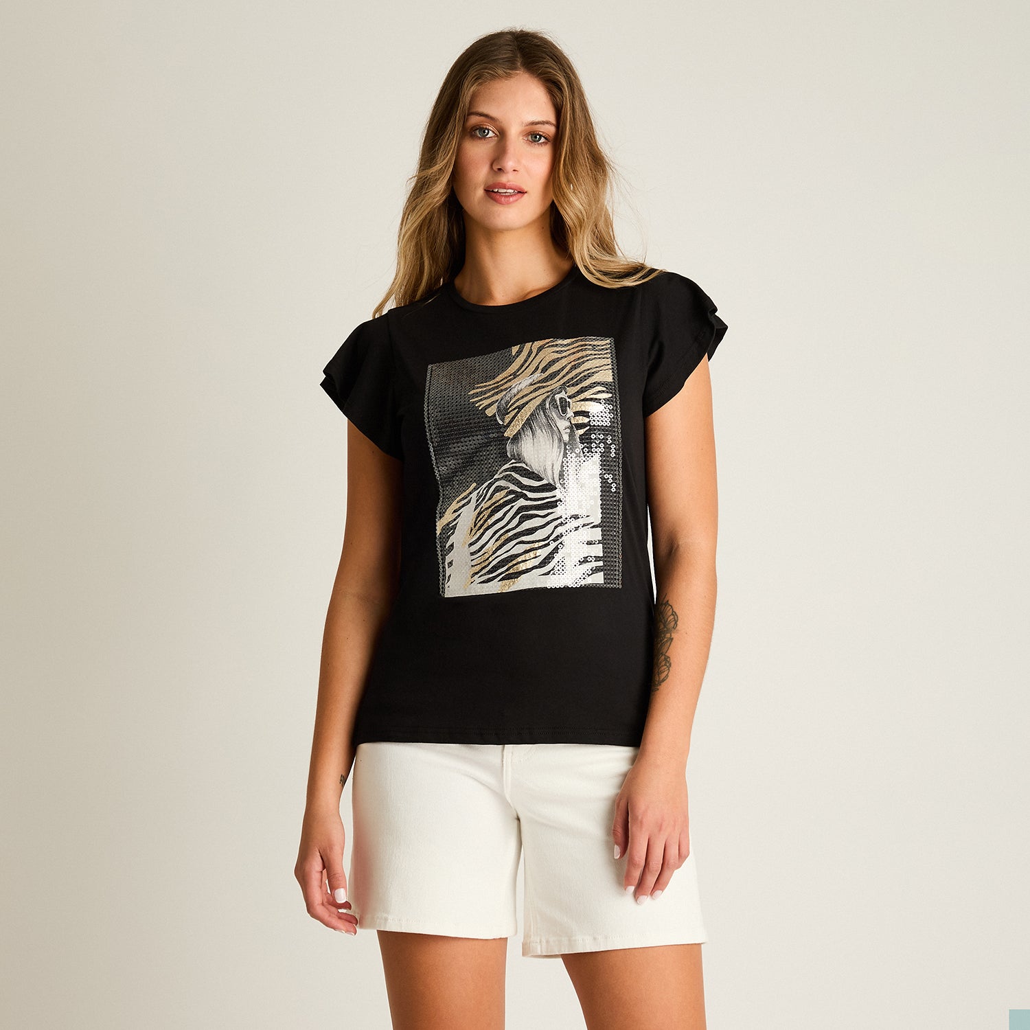 Polera Negro Manga Corta Elasticidad Media Sin Forro Calce Normal