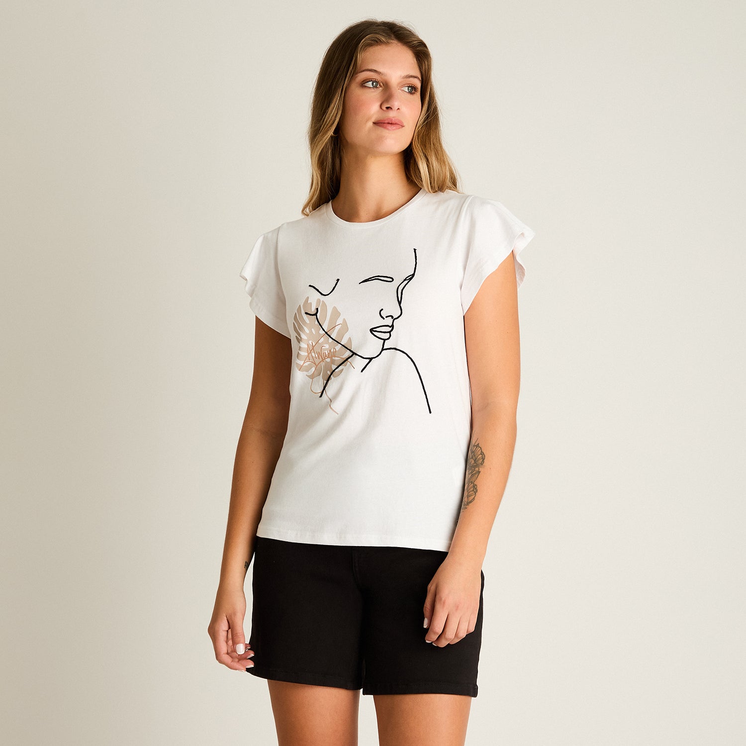 Polera Blanco Manga Corta Elasticidad Media Sin Forro Calce Normal