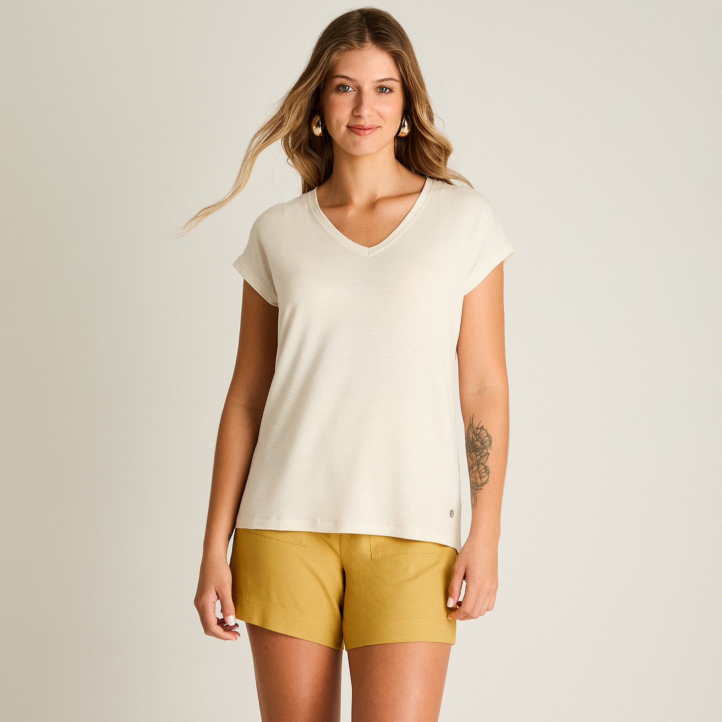 Polera Crudo Manga Corta Elasticidad Media Sin Forro Calce Holgado