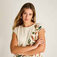 Polera Arena Manga Corta Baja elasticidad Sin Forro Calce Normal