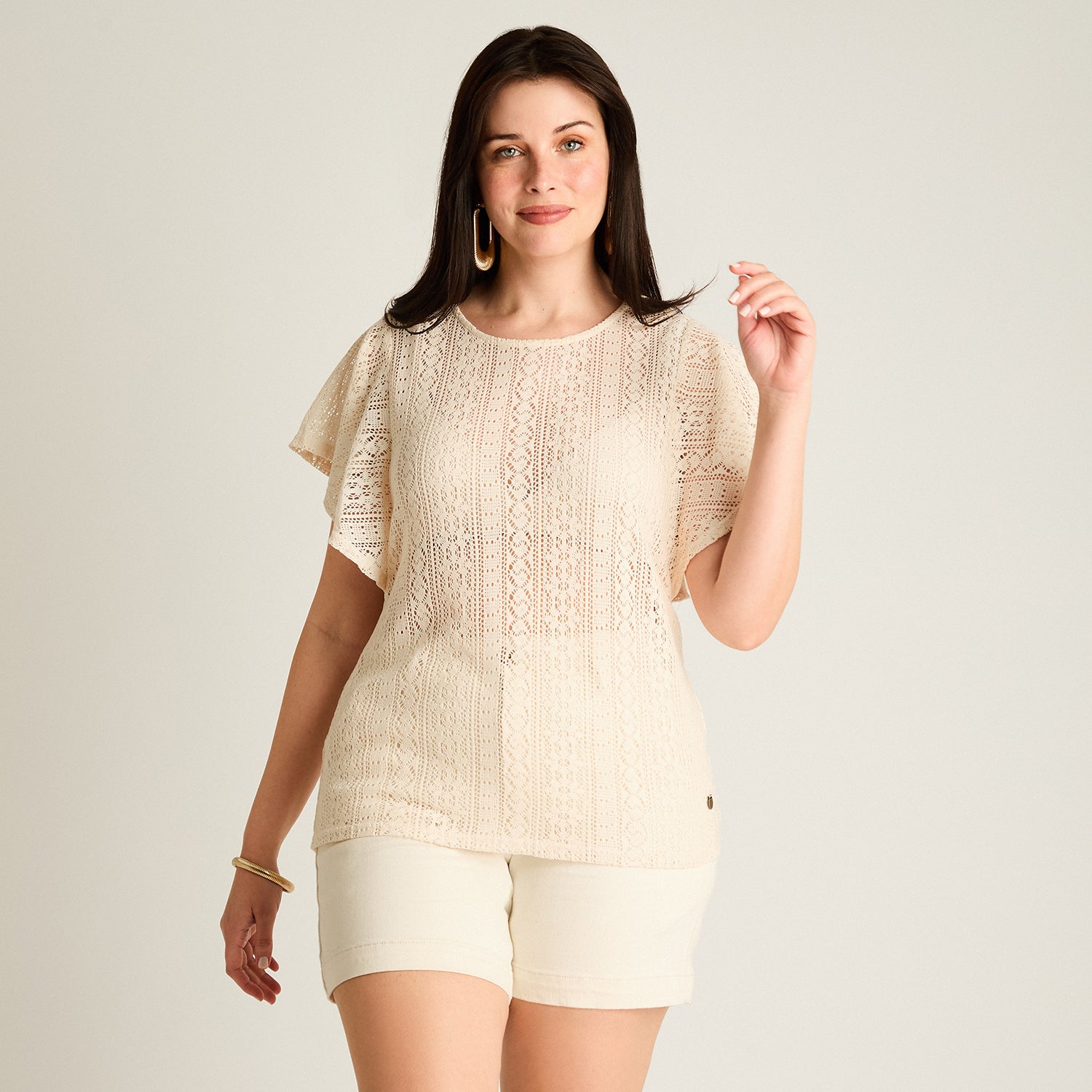 Polera Arena Manga Corta No Elasticado Sin Forro Calce Normal