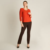 Polera Terracota Manga 3/4 Elasticidad Media Sin Forro Calce Normal Tela Plano