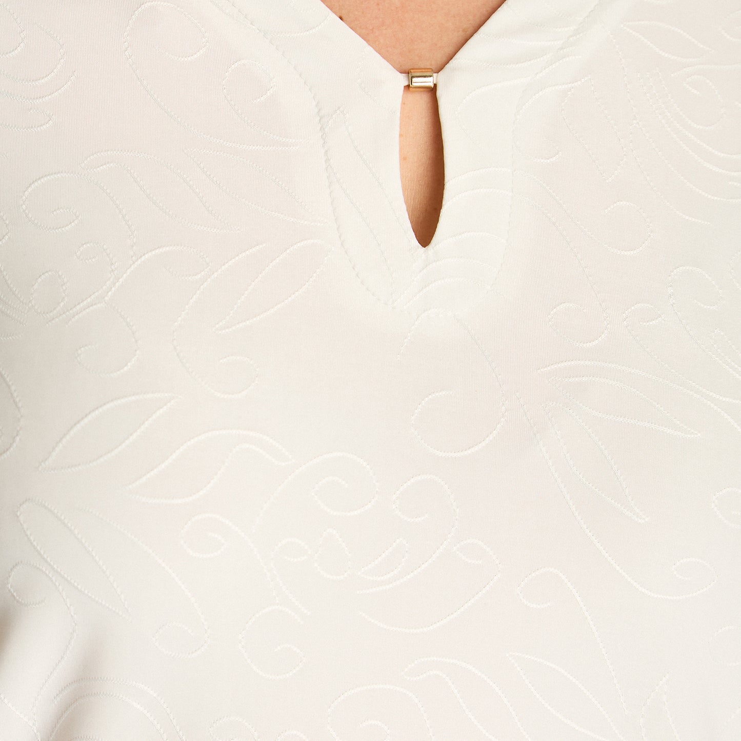 Polera Crudo Manga Larga Elasticidad Media Sin Forro Calce Normal Tela Punto