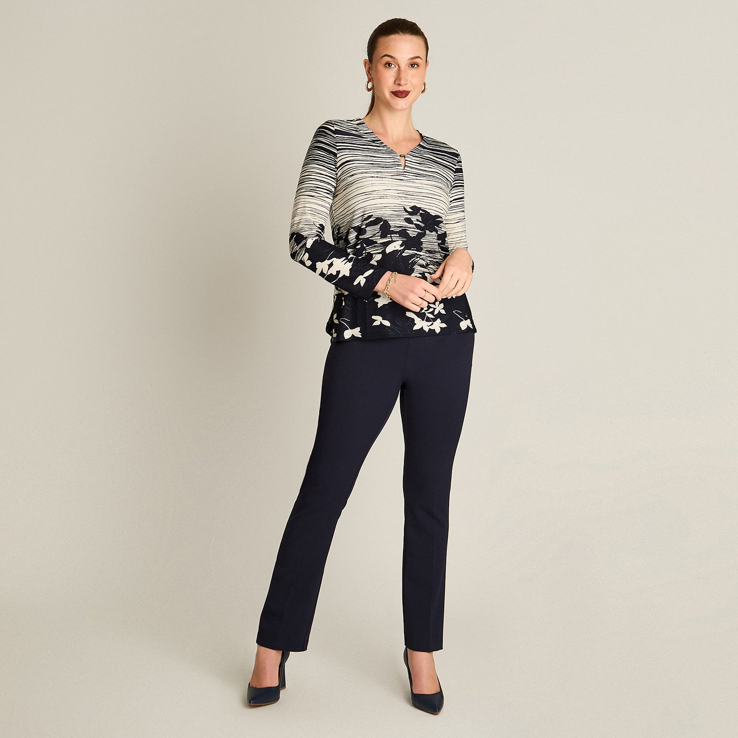 Polera Azul Manga Larga Elasticidad Media Sin Forro Calce Normal Tela Punto