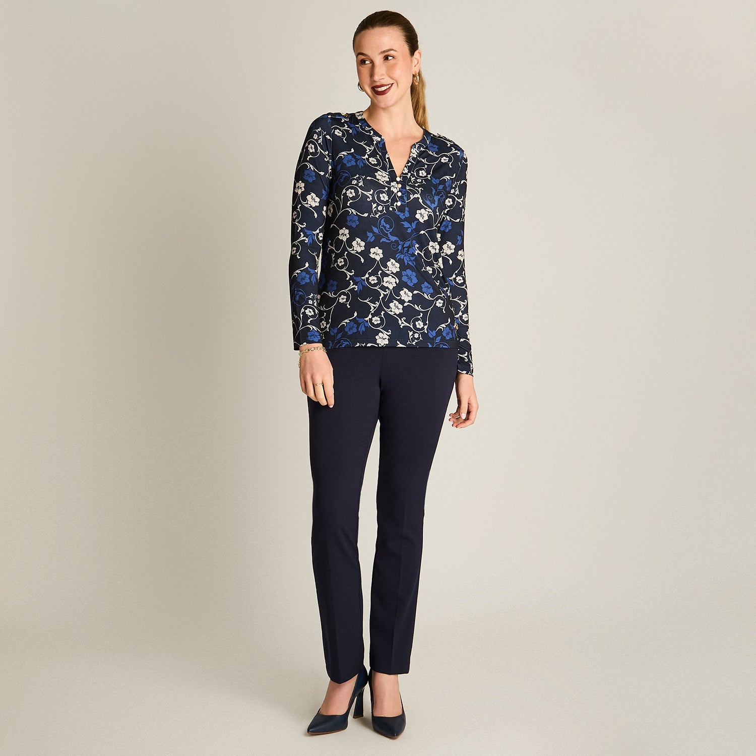 Polera Azul Manga Larga Elasticidad Media Sin Forro Calce Normal Tela Punto