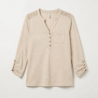 Polera Beige Manga Larga con Detalle de Macramé en plano