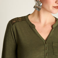 Polera Verde Manga Larga Elasticidad Media Sin Forro Calce Normal Tela Punto