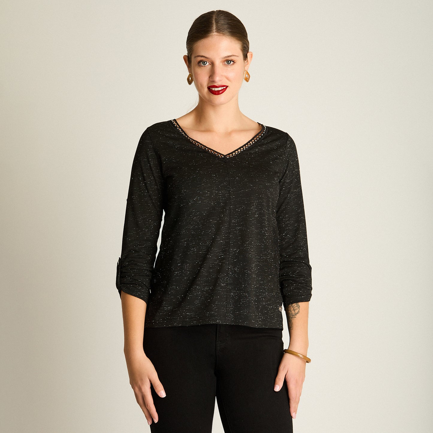 Polera Negro Manga Larga Elasticidad Media Sin Forro Calce Normal Tela Punto