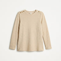 Polera Beige De Lanilla Con Botones En Hombro en plano