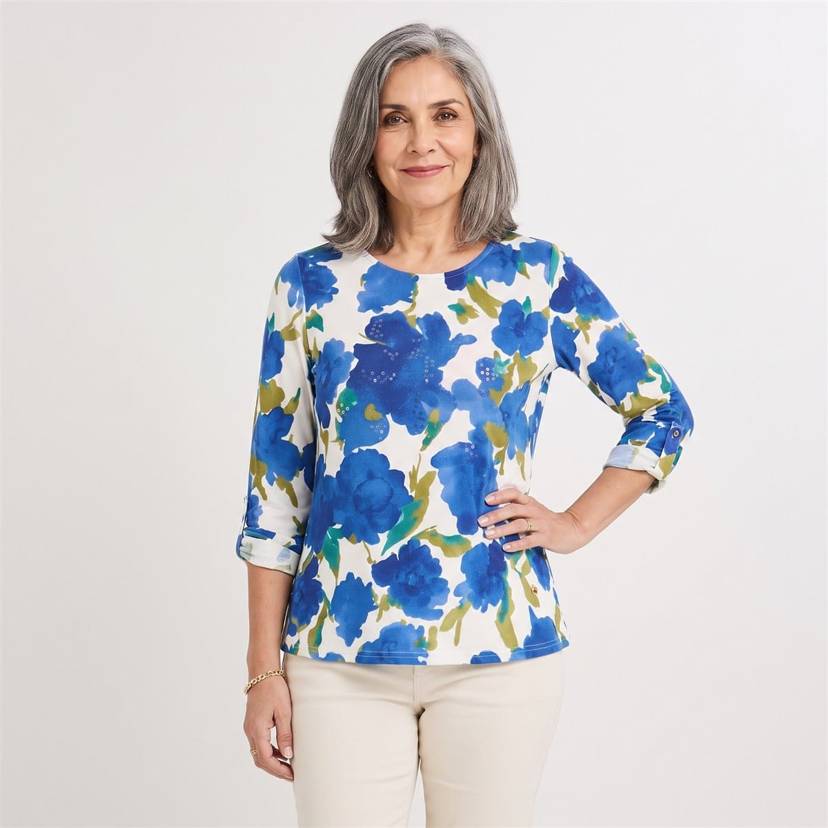 Polera Lanilla Estampada con Aplicación de Lentejuelas Azul en modelo adulta