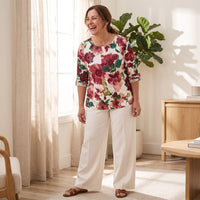 Polera Lanilla Estampada con Aplicación de Lentejuelas Rosado lifestyle