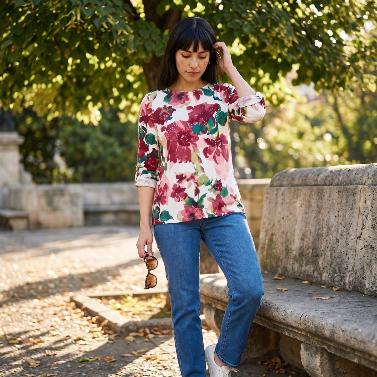 Polera Lanilla Estampada con Aplicación de Lentejuelas Rosado lifestyle