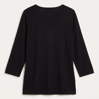 Polera Escote Redondo Manga 3/4 Negro en plano
