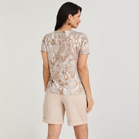 Polera Polyspandex con Aplicación en Escote Camel