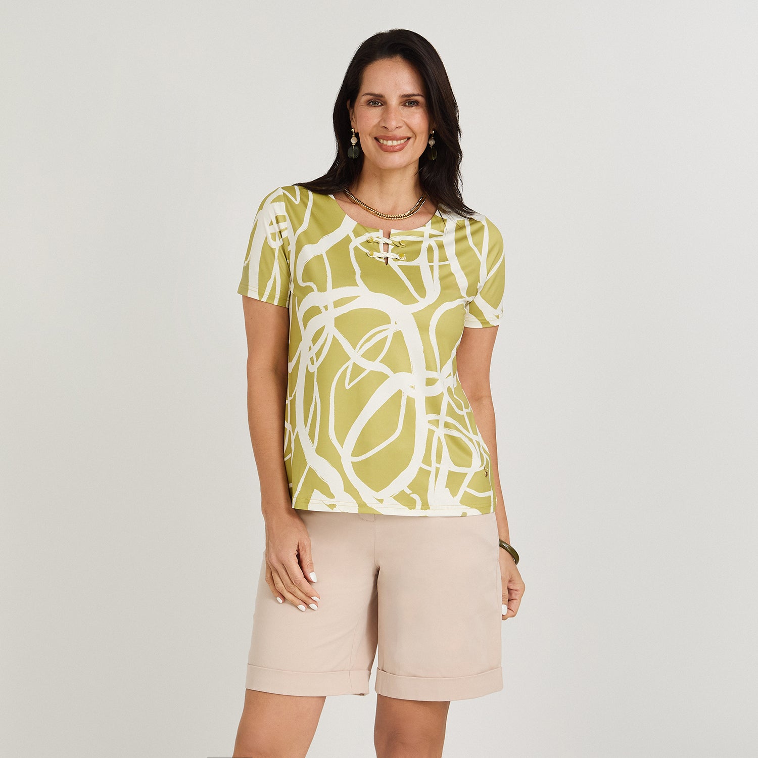 Polera Polyspandex con Aplicación en Escote Verde