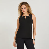 Polera sin Mangas con Cut Out en Escote Negro