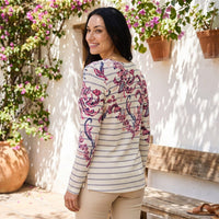 Polera Manga Larga Estampado Localizado Beige lifestyle
