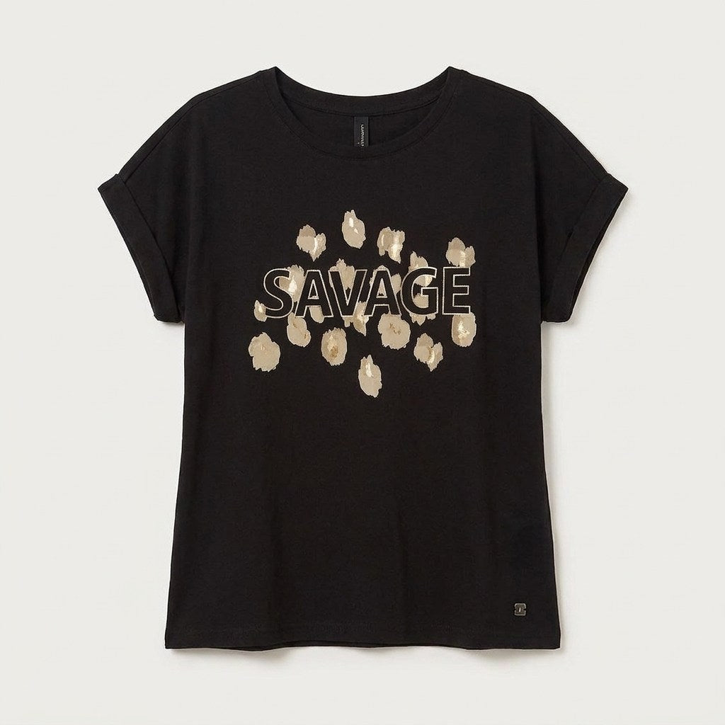 Polera Manga Corta Estampada Negro en plano