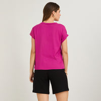 Polera Manga Corta Estampada Fucsia