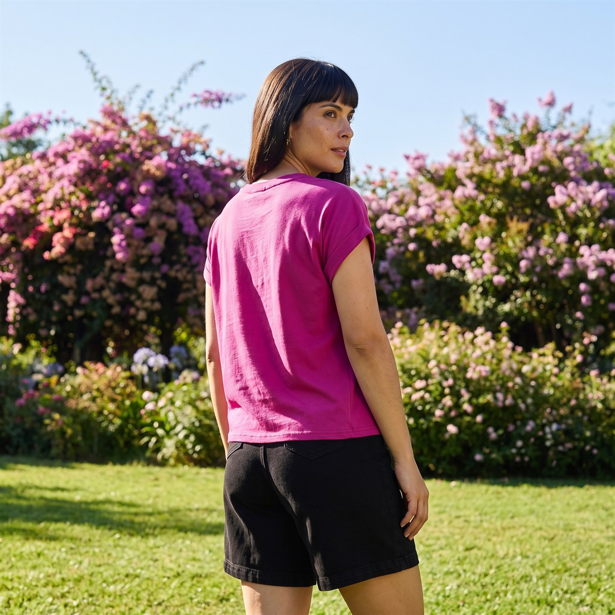 Polera Manga Corta Estampada Fucsia lifestyle