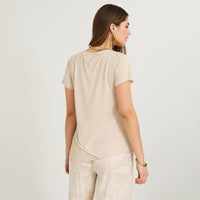 Polera Manga Corta con Aplicación en Faldón Beige