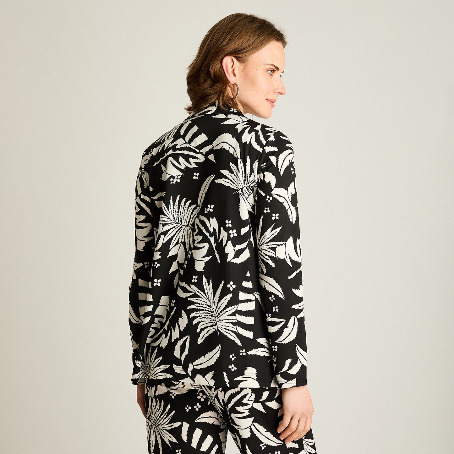 Tapado Negro Estampado Tropical