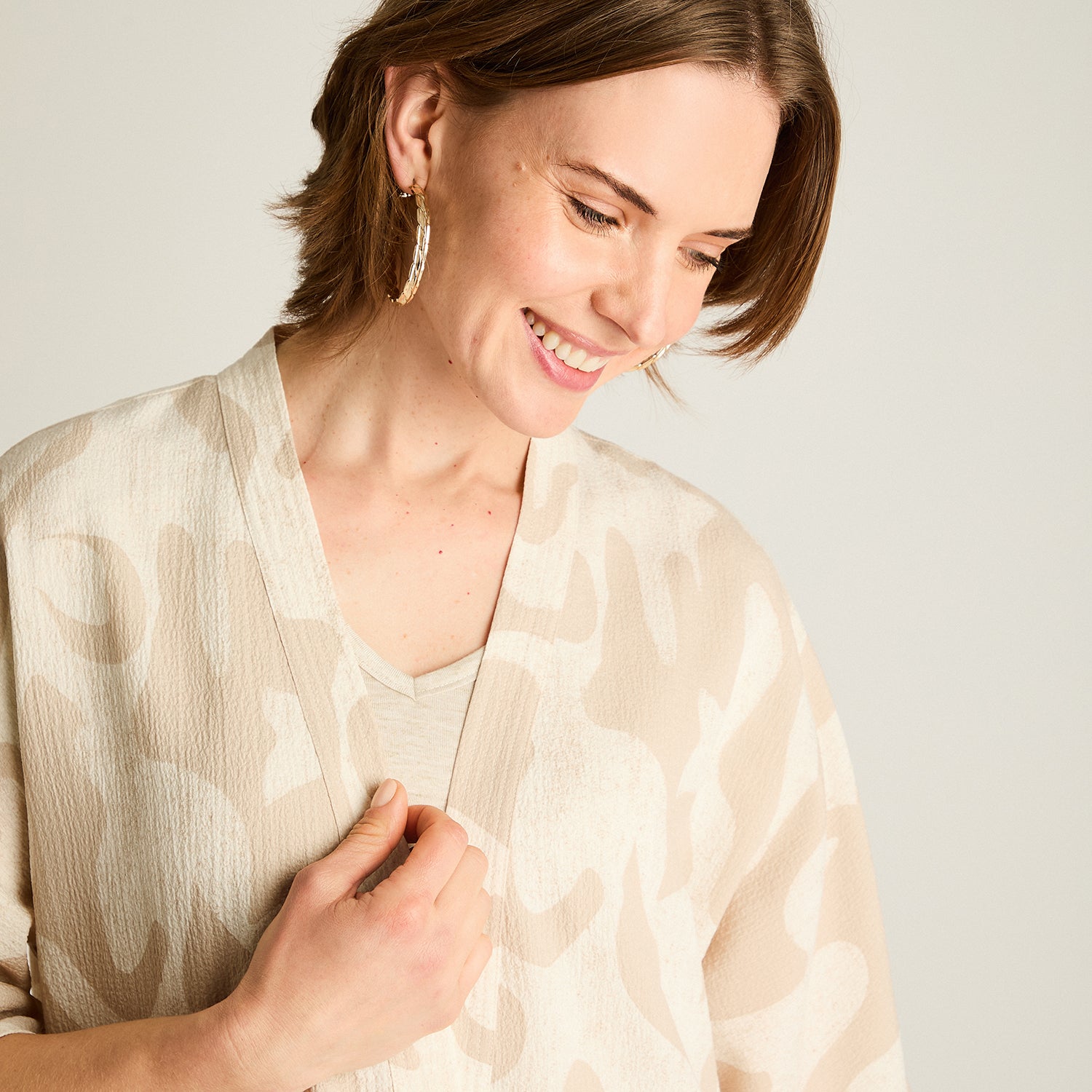 Tapado Beige Holgado Estilo Kimono