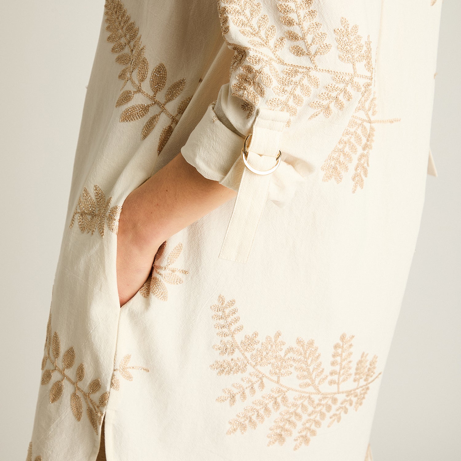 Tapado Beige Manga 3/4 con Estampado Fino