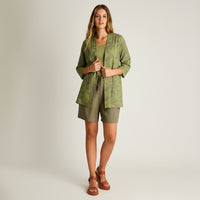 Tapado Verde Manga 3/4 No Elasticado Sin Forro Calce Holgado