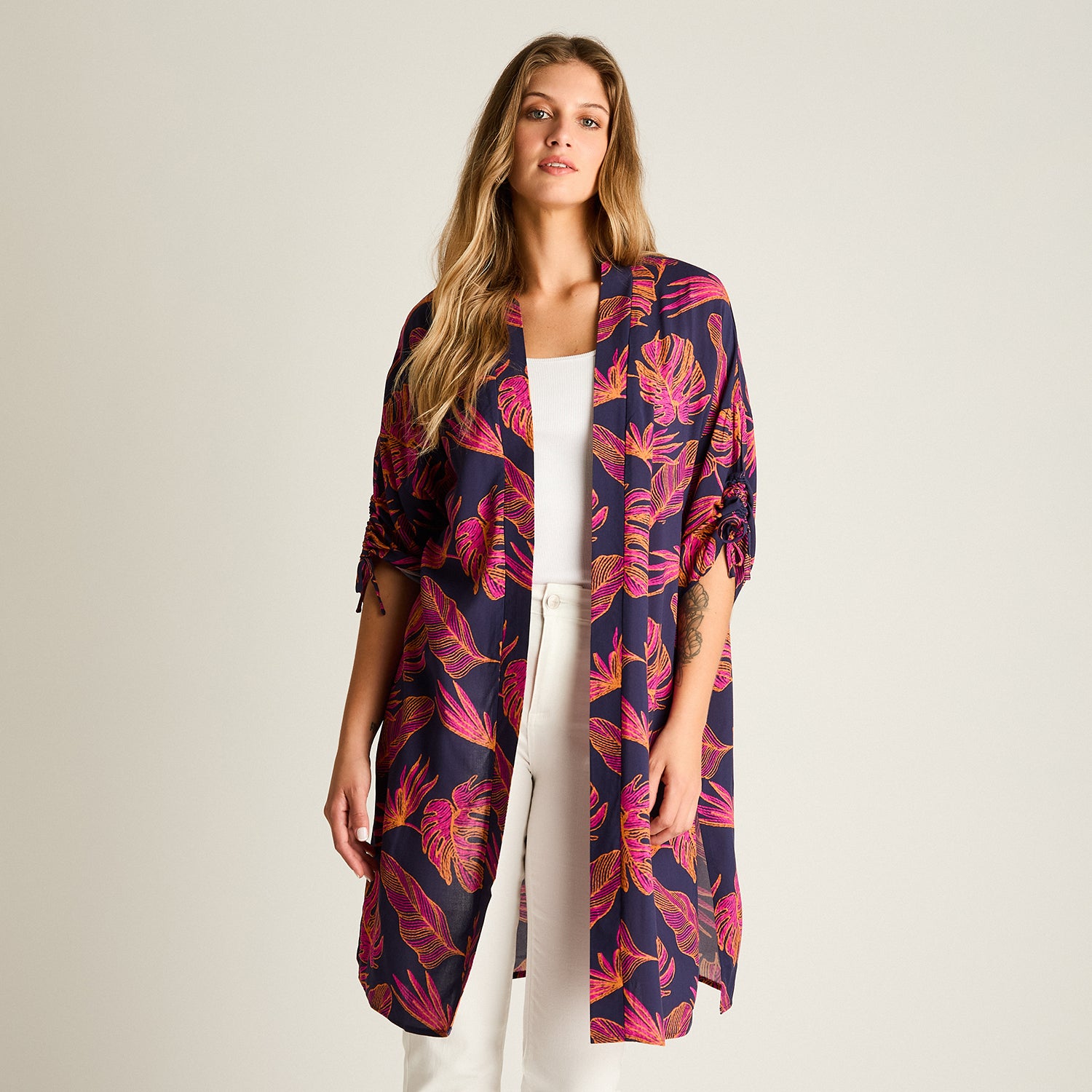 Tapado Azul Manga 3/4 No Elasticado Sin Forro Calce Holgado