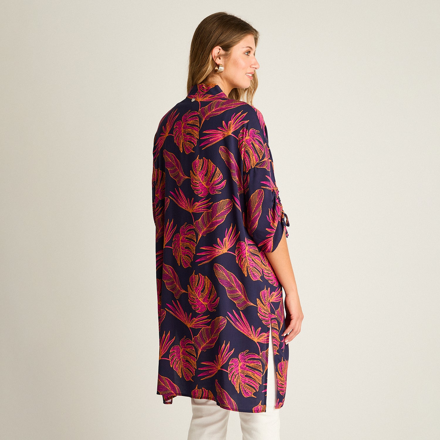 Tapado Azul Manga 3/4 No Elasticado Sin Forro Calce Holgado