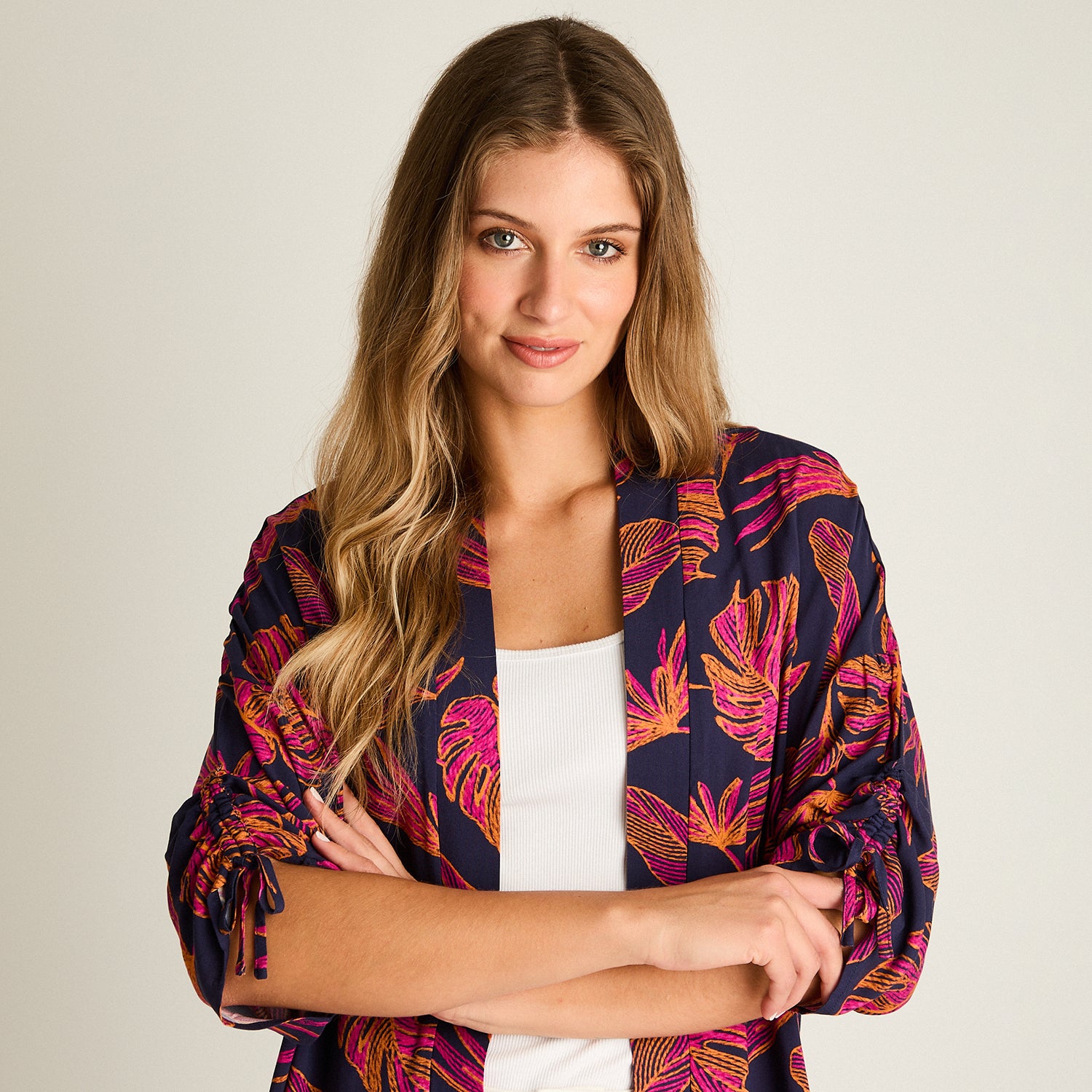 Tapado Azul Manga 3/4 No Elasticado Sin Forro Calce Holgado