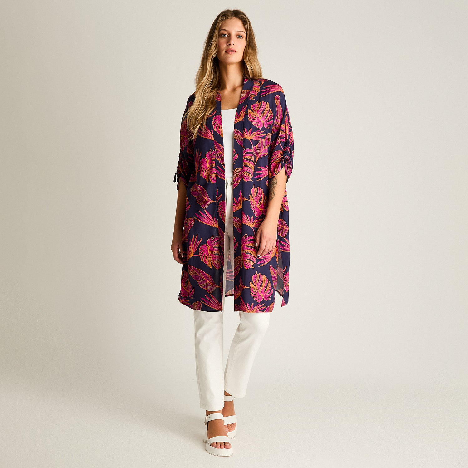 Tapado Azul Manga 3/4 No Elasticado Sin Forro Calce Holgado