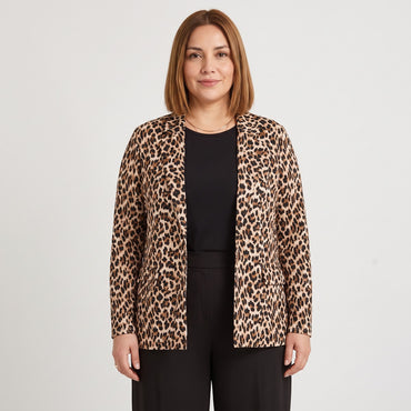 Tapado Polyspandex Estampado Café en modelo plus size