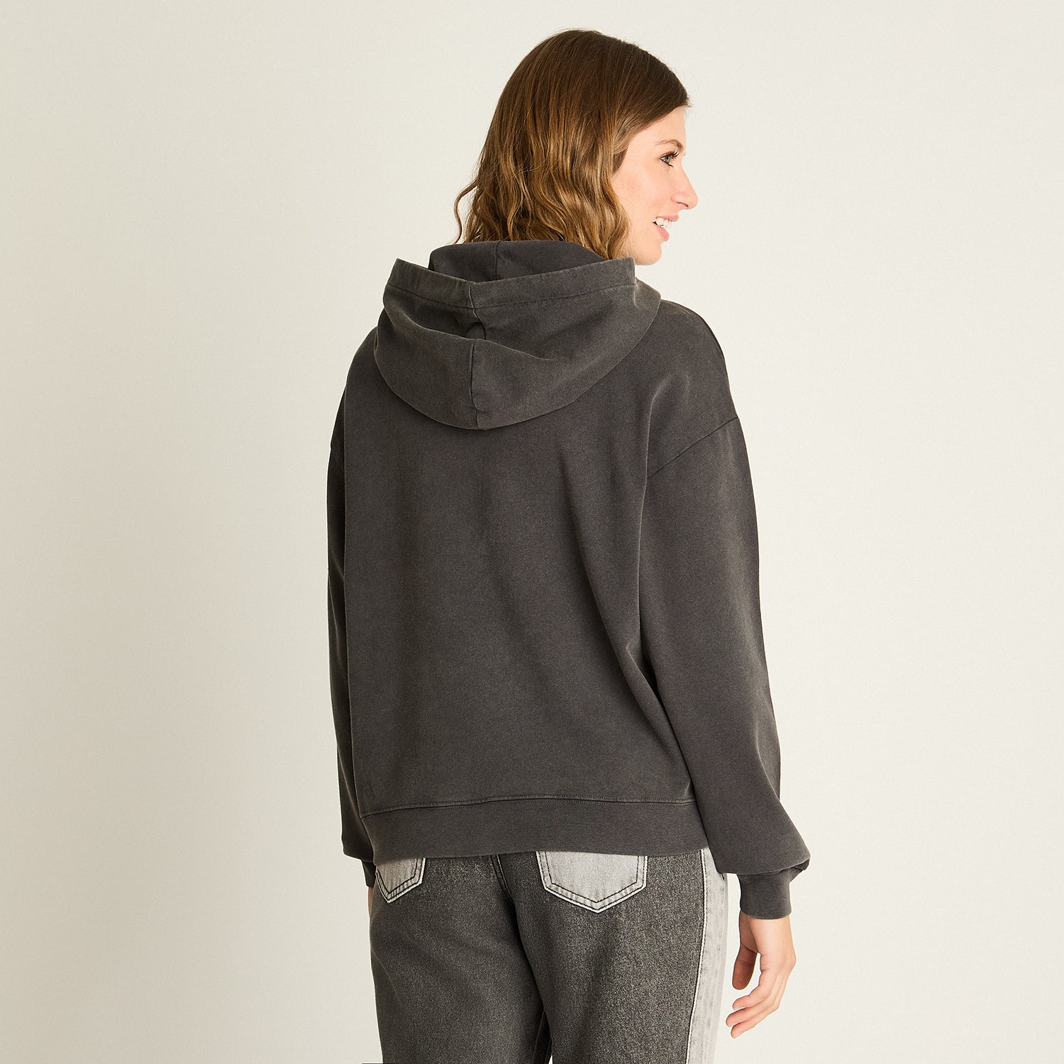Polerón Gris con Gorro