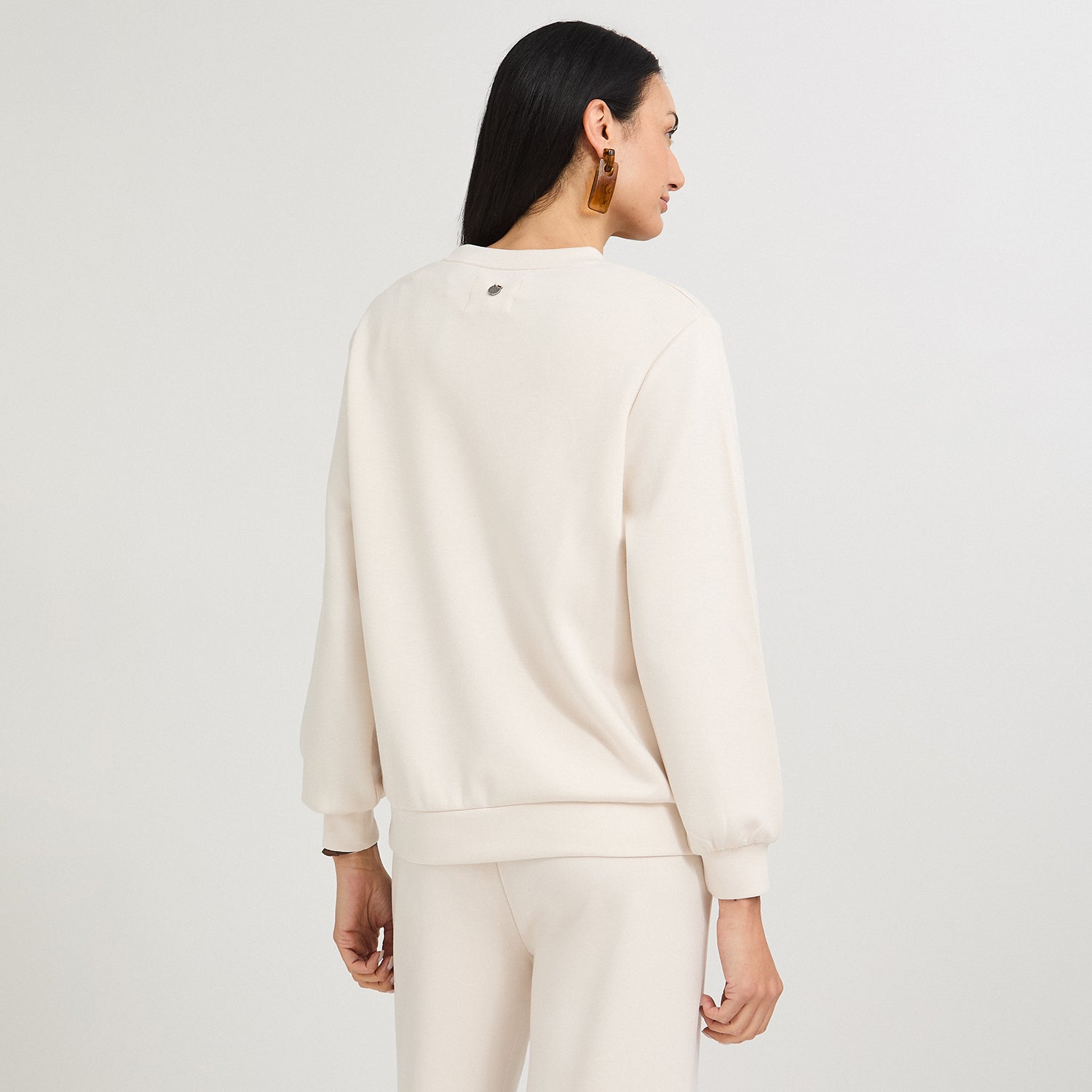 Polerón Algodón Escote Redondo Bordado Beige