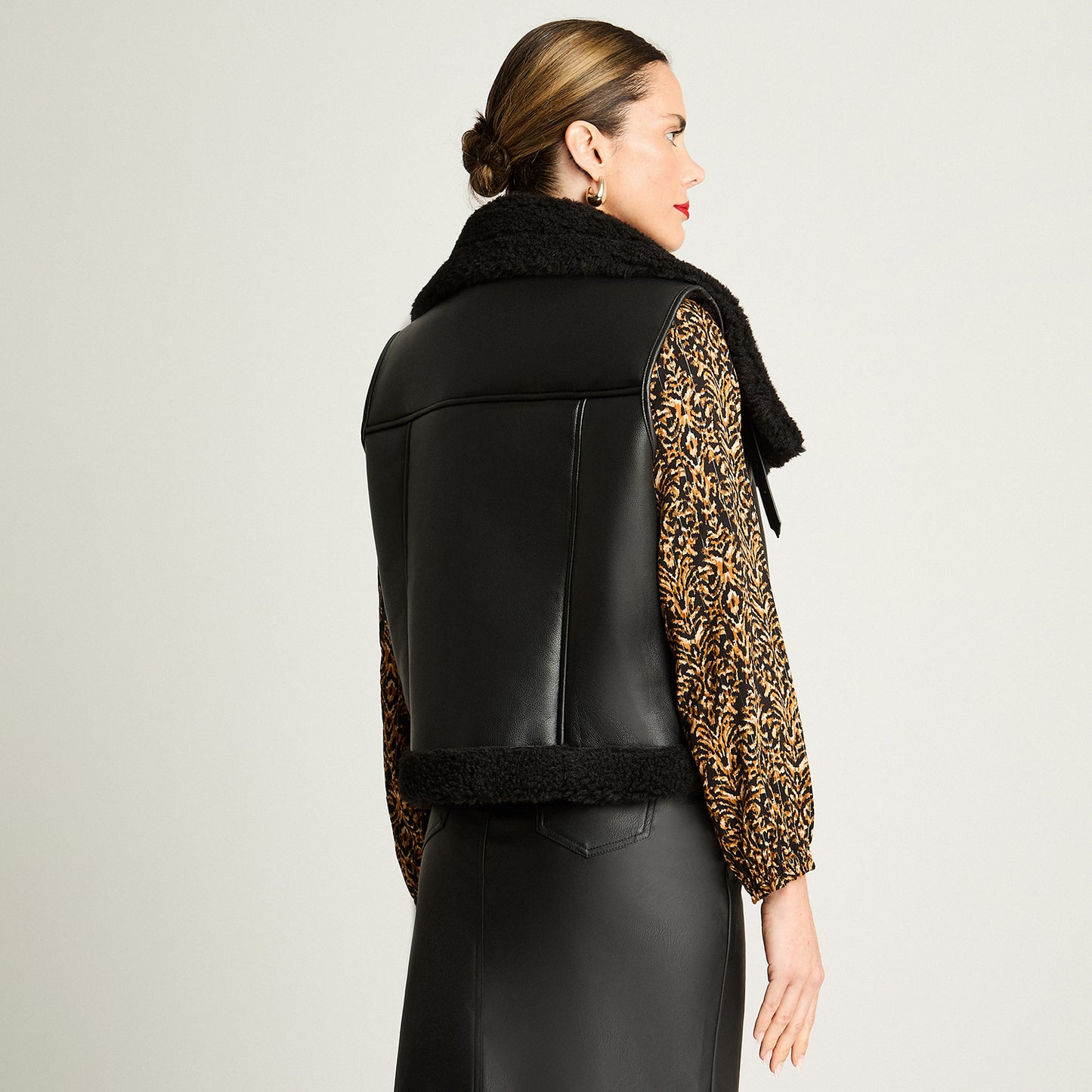 Chaqueta Sin Mangas Bonded Negro Curvi