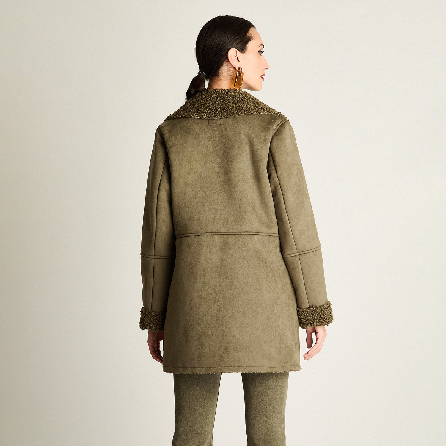 Abrigo Suede Bonded Verde Militar