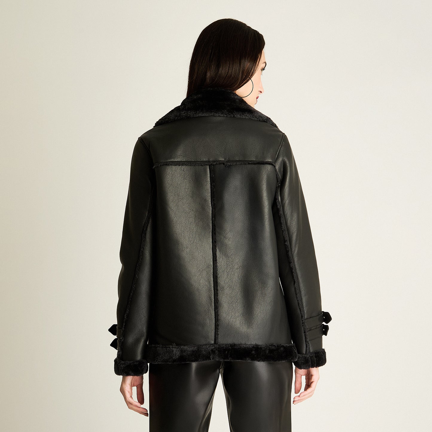 Chaqueta Bonded Con Hebilla En Mangas Negro