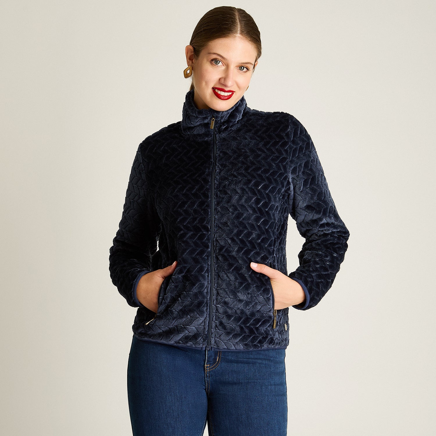 Poleron Coral Fleece Azul Manga Larga Elasticidad Baja Sin Forro Calce Normal Tela Punto