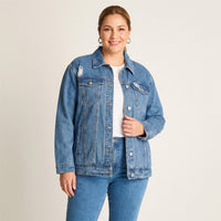 Casaca Mezclilla Azul Oversize Clásica en modelo plus size