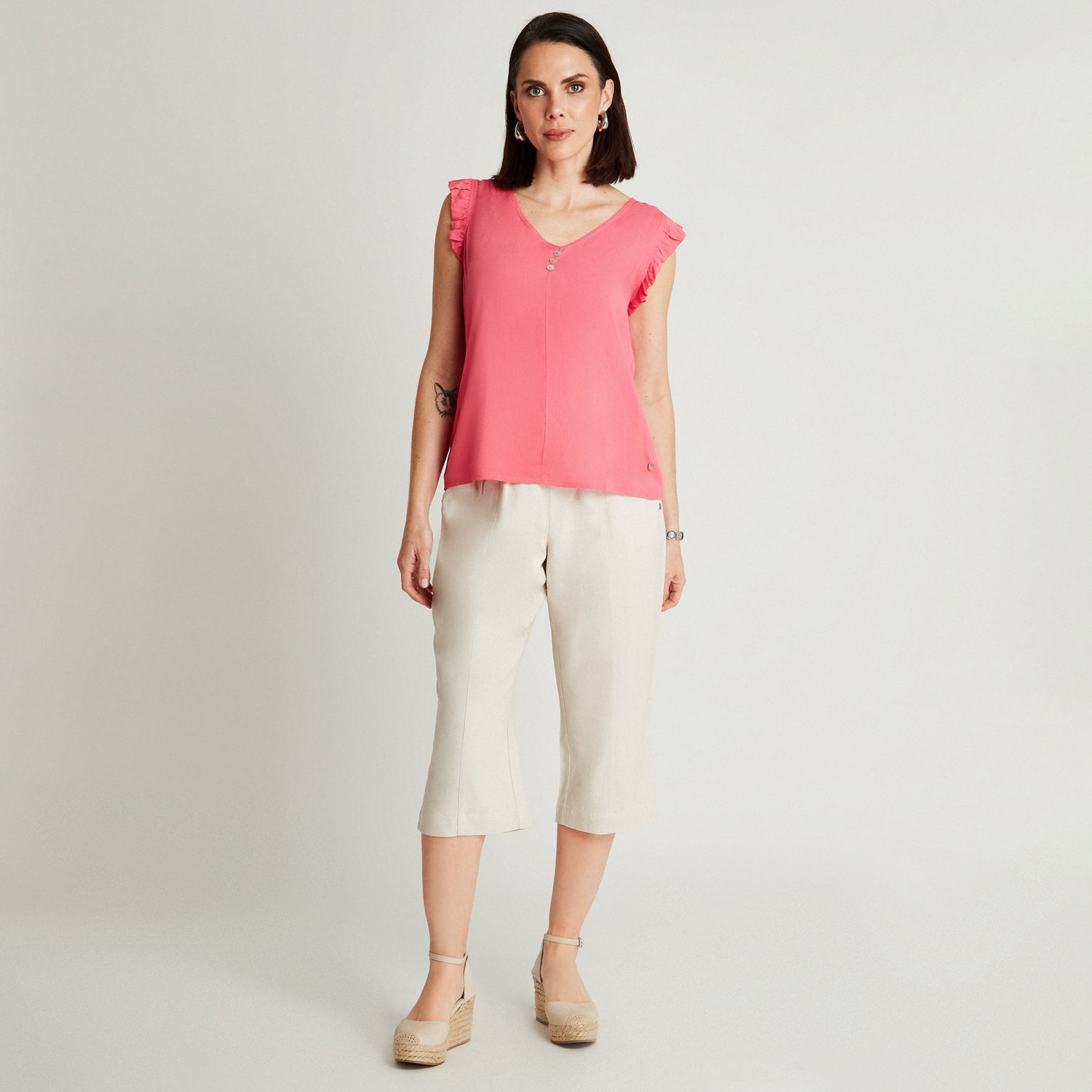 Blusa Coral Sin Manga Cuello V