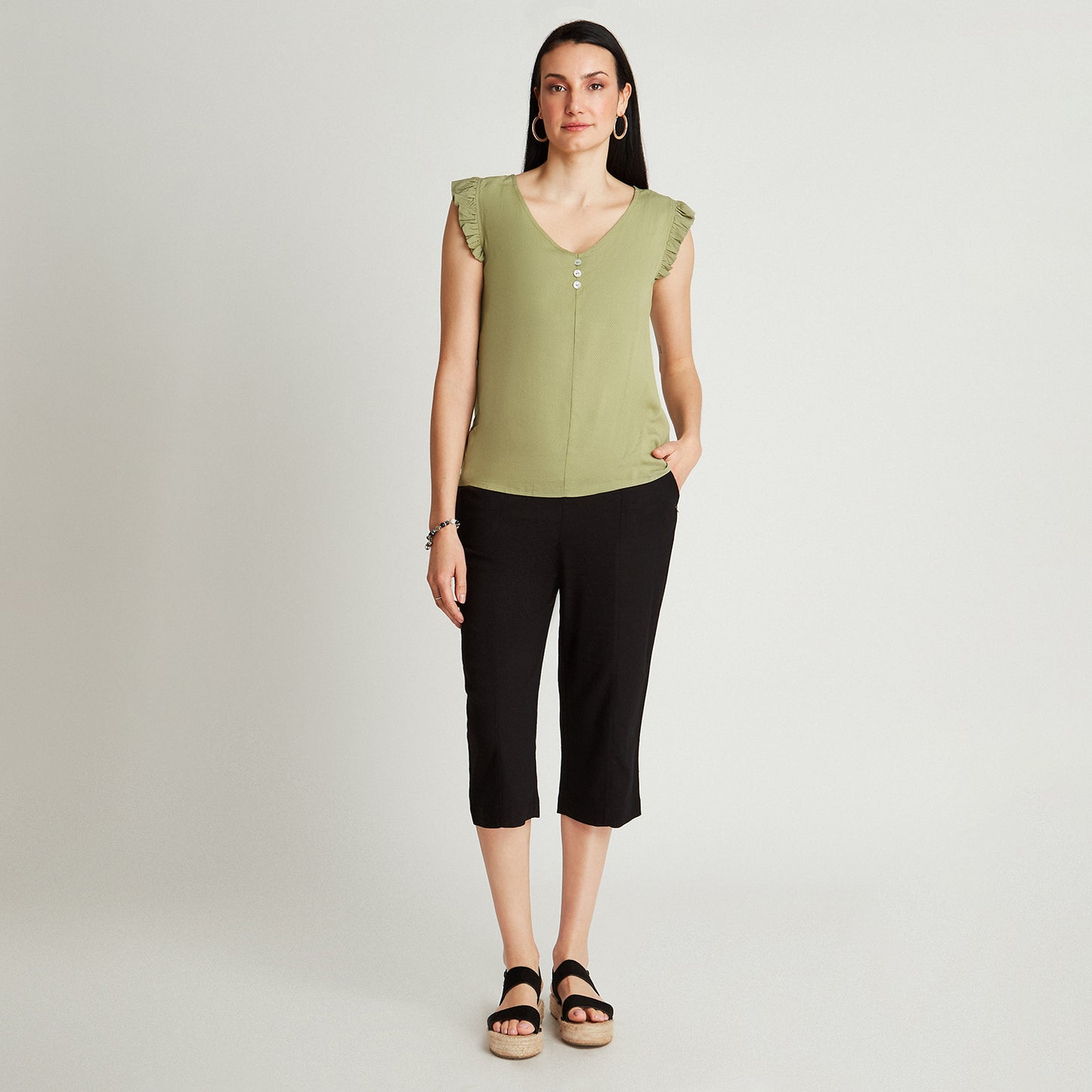 Blusa Verde Sin Manga Cuello V