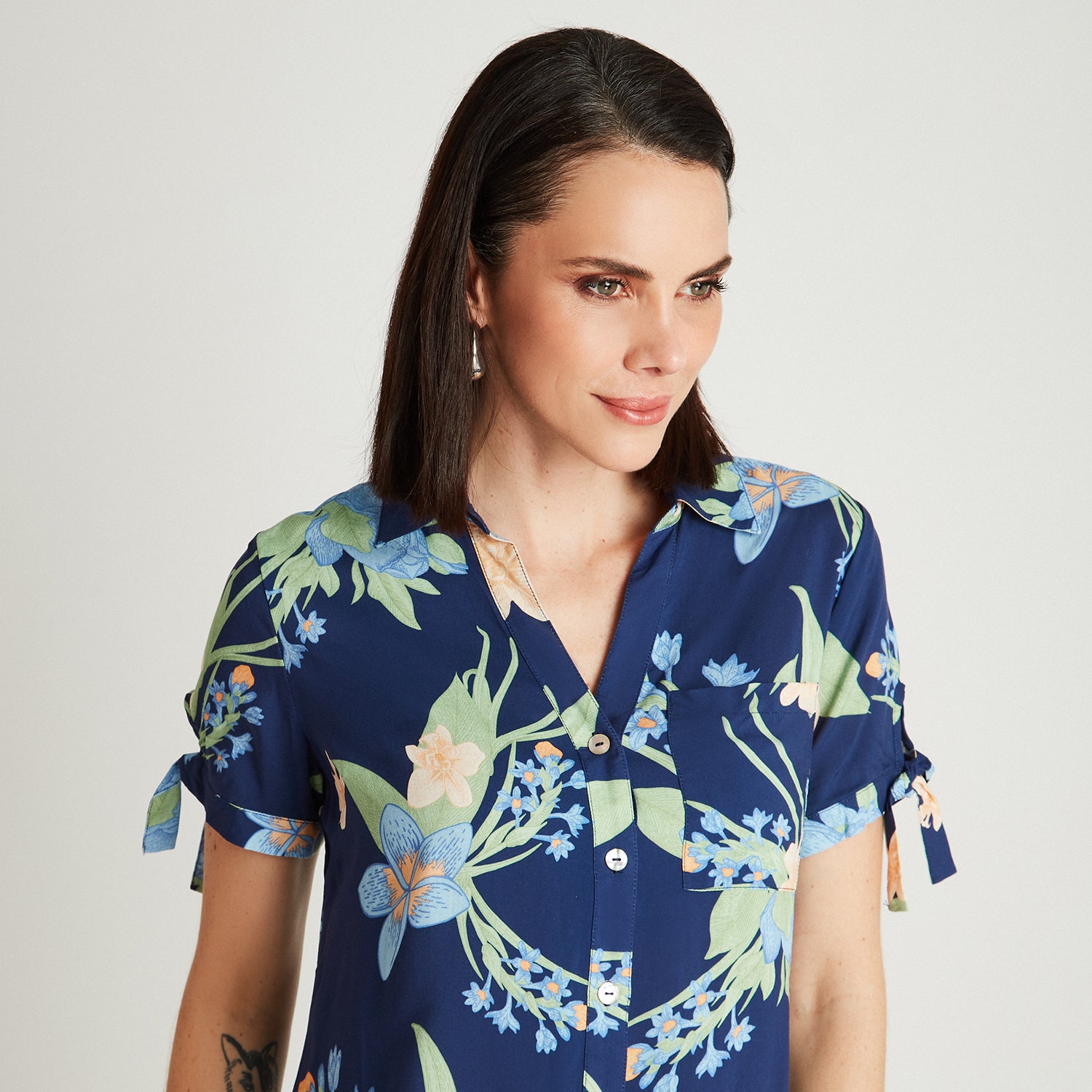 Blusa Azul Manga Corta Estampado Cuello Camisero