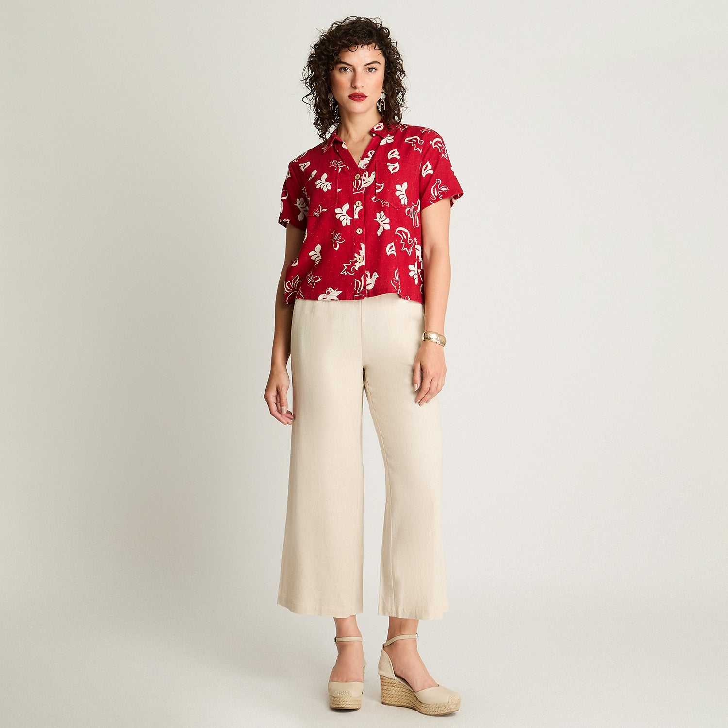 Blusa Corta Lino Con Bolsillos Rojo Curvi