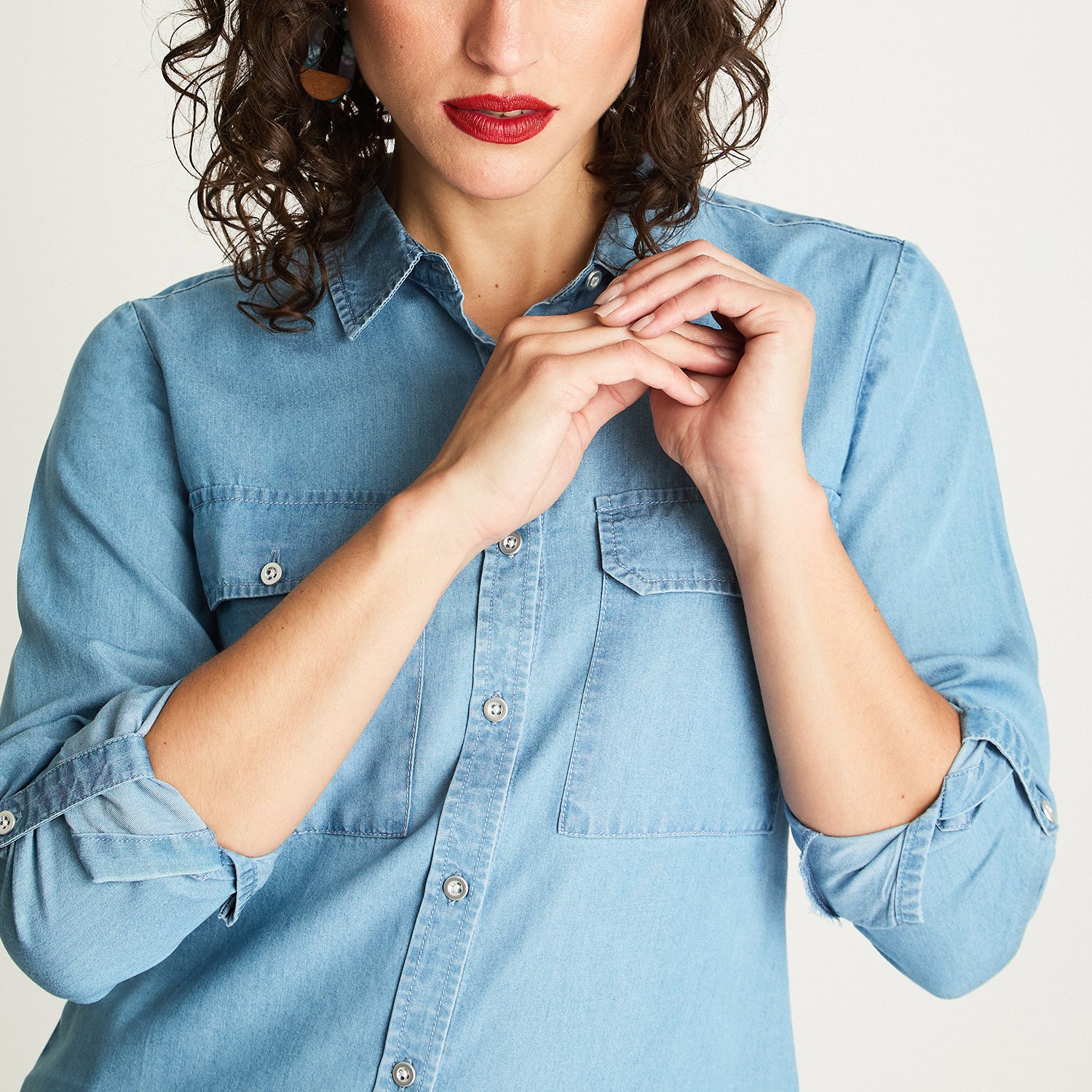 Blusa Lyocell Denim Celeste Curvi