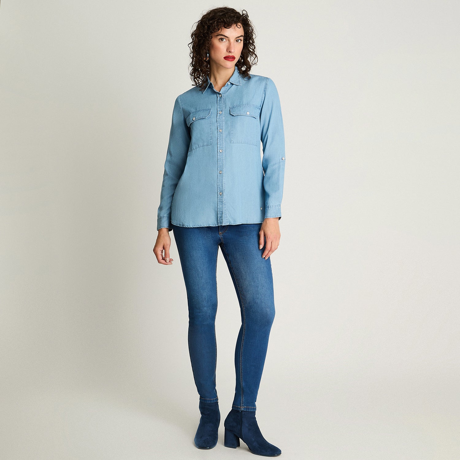 Blusa Lyocell Denim Celeste Curvi