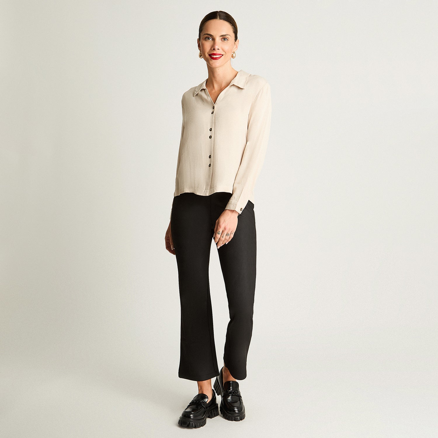Blusa Tela Fantasia Escote V Arena Curvi