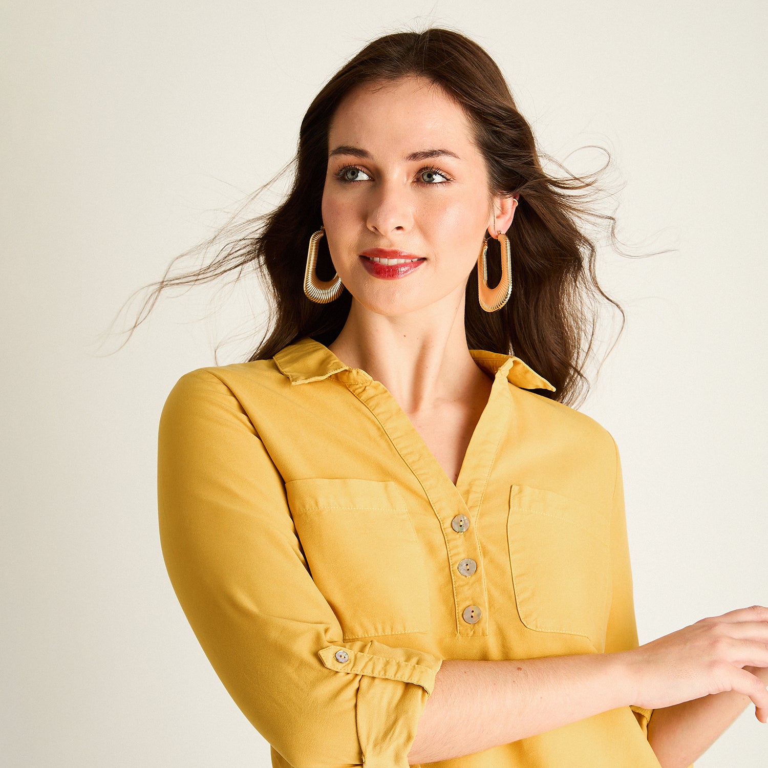 Blusa Mostaza en Lyocell con Bolsillos